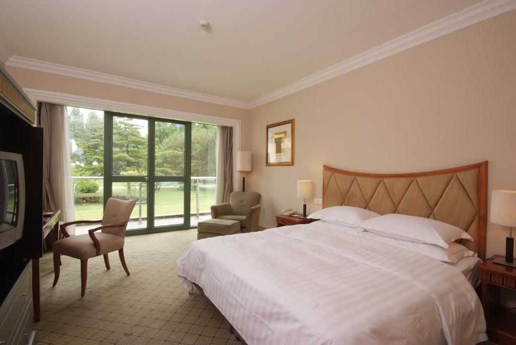 Hong Qiao State Hotel