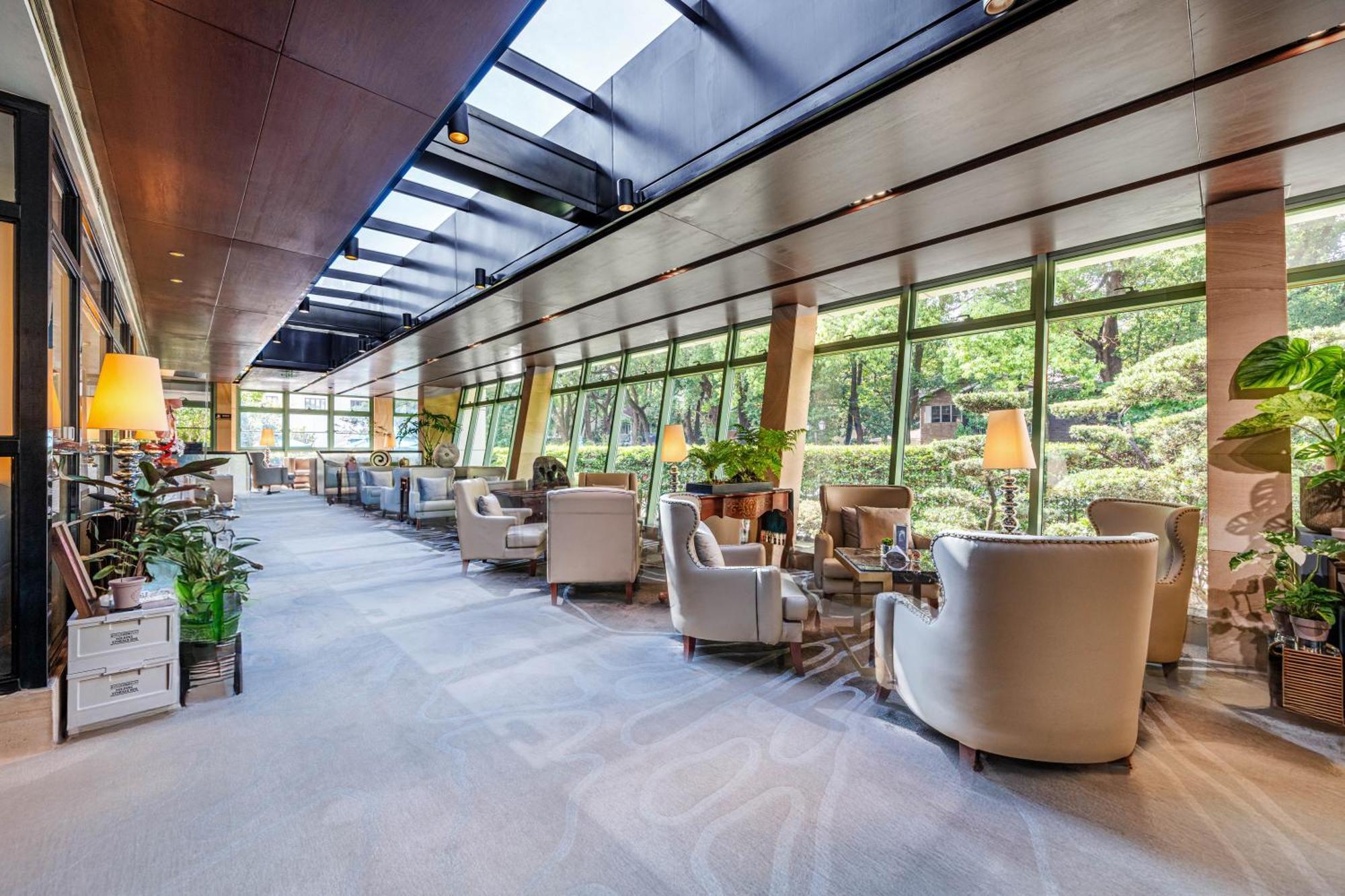 Hong Qiao State Hotel